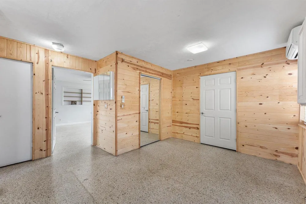 707 S Broadway Lantana, FL 33462