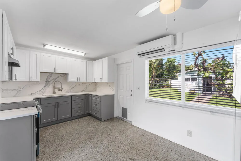 707 S Broadway Lantana, FL 33462