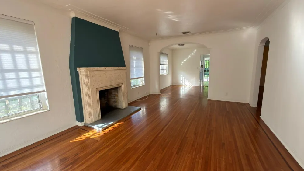 175 SW 25th Road Miami, FL 33129