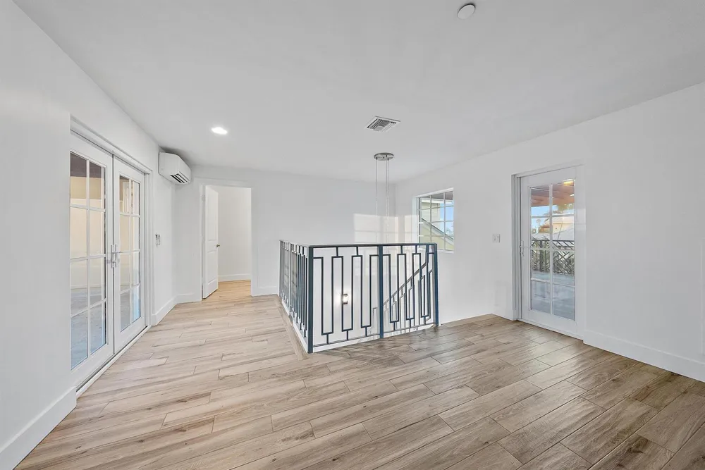 3770 County Line Road #C1 Tequesta, FL 33469