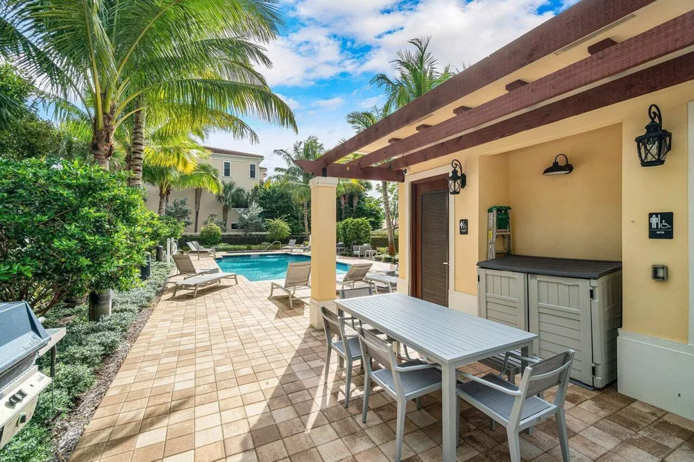 3770 County Line Road #C1 Tequesta, FL 33469