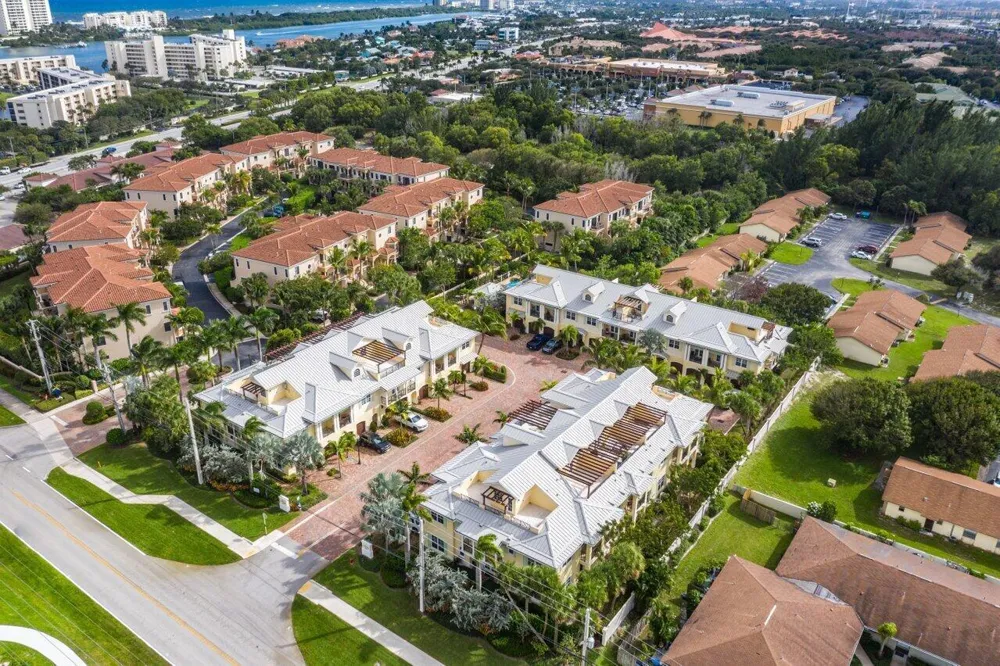 3770 County Line Road #C1 Tequesta, FL 33469
