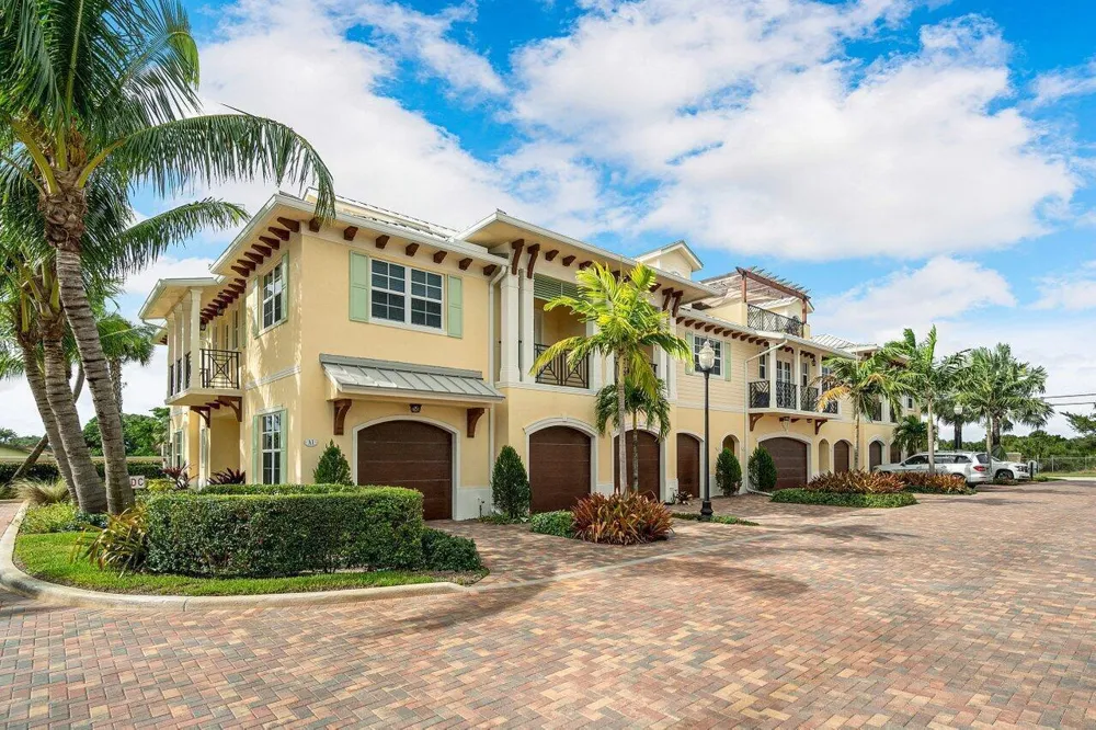 3770 County Line Road #C1 Tequesta, FL 33469