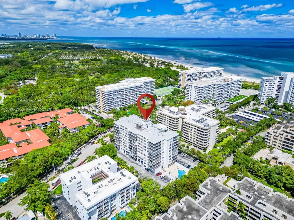 150 Ocean Lane Dr #7C Key Biscayne, FL 33149