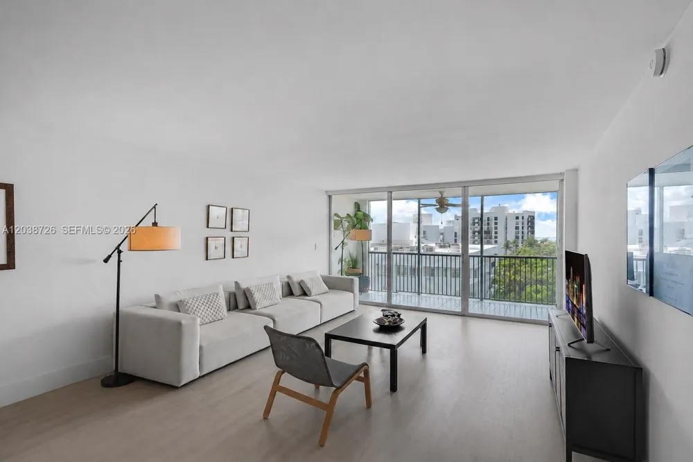 150 Ocean Lane Dr #7C Key Biscayne, FL 33149