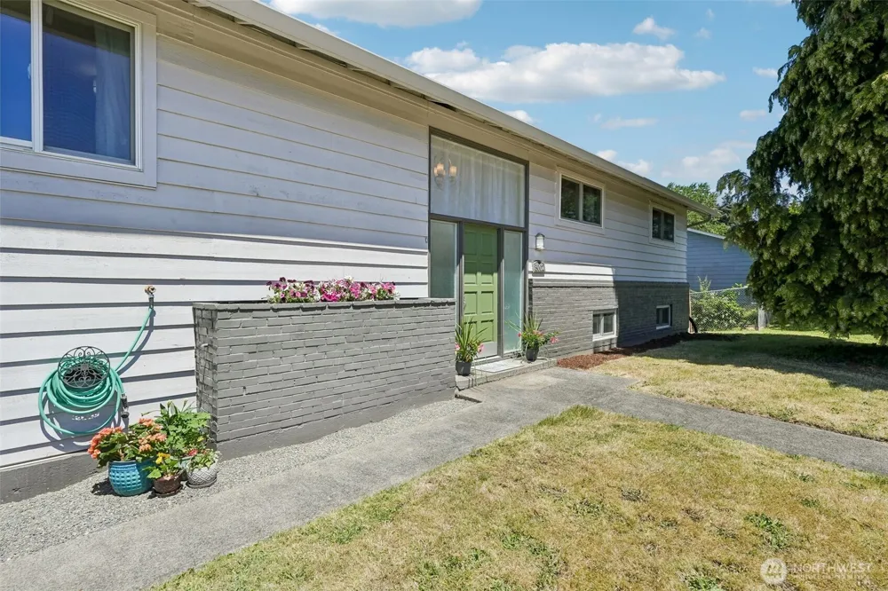 3002 NE 44th Street Vancouver, WA 98663