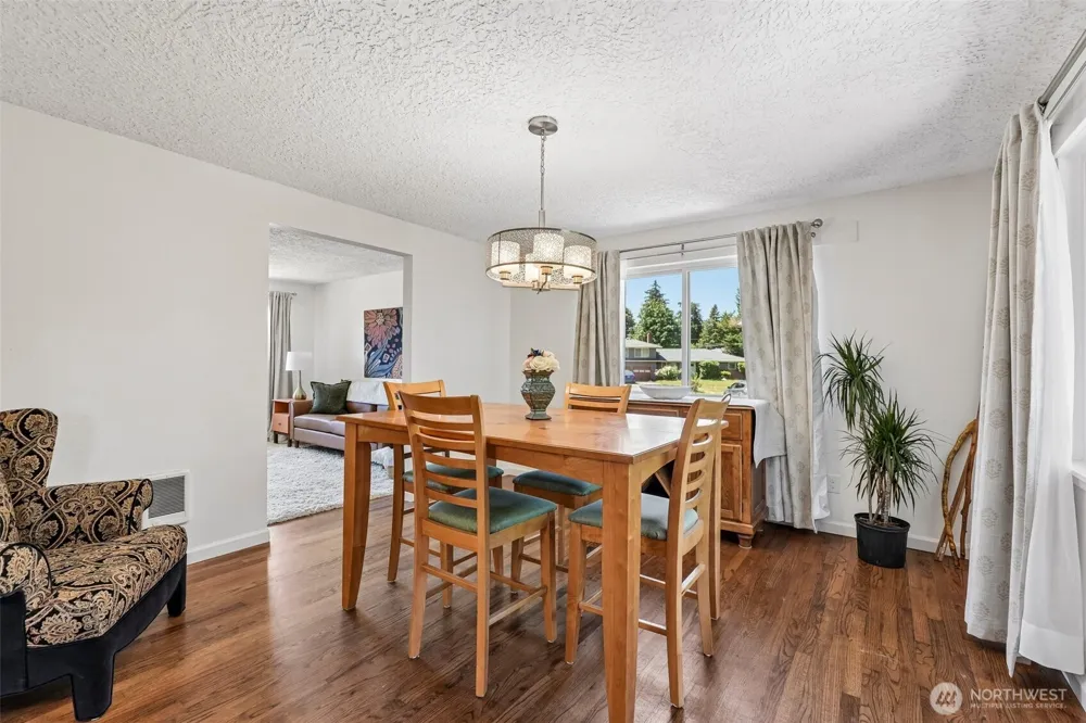 3002 NE 44th Street Vancouver, WA 98663