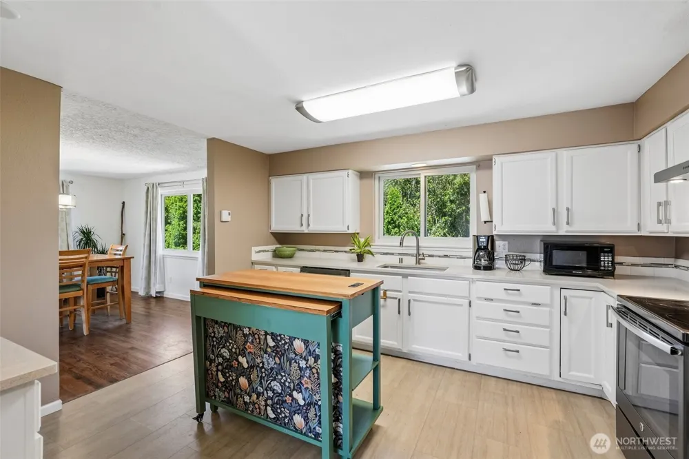 3002 NE 44th Street Vancouver, WA 98663