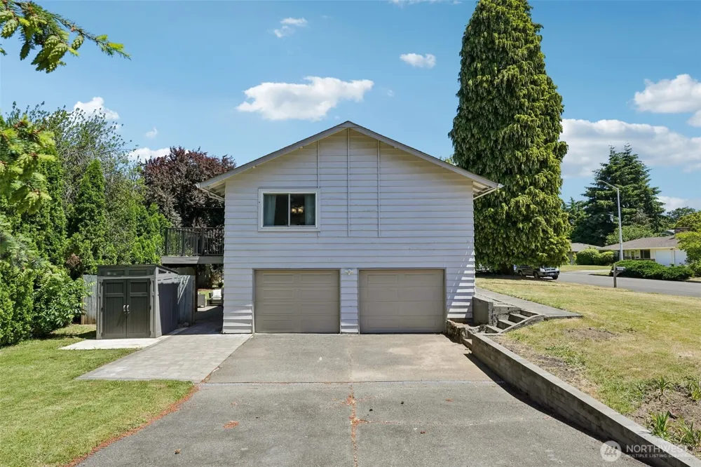 3002 NE 44th Street Vancouver, WA 98663