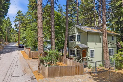 2543 Whispering Pines