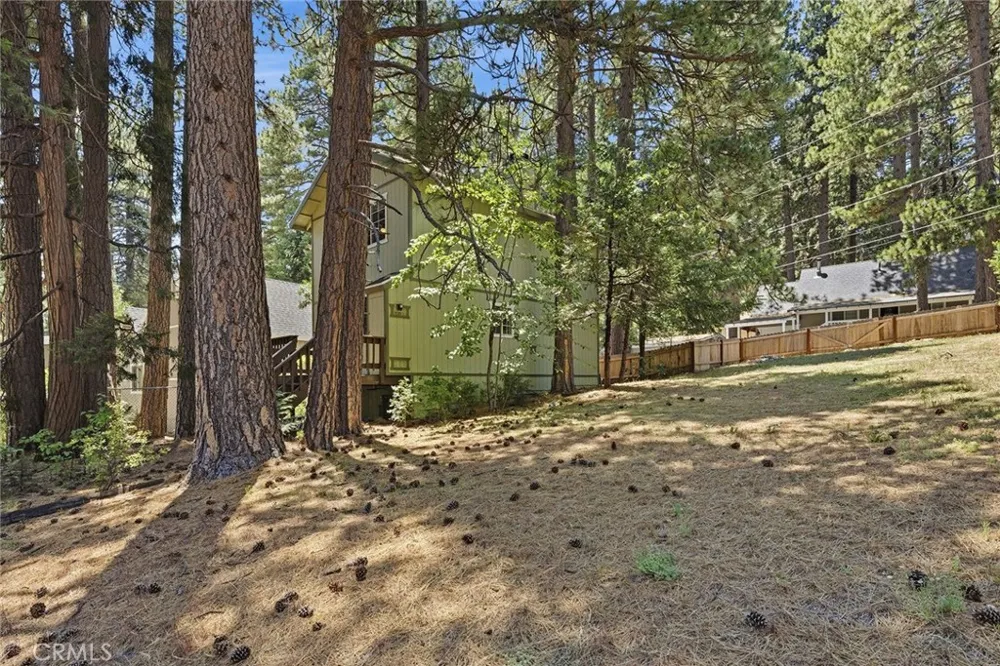 2543 Whispering Pines Running Springs, CA 92382