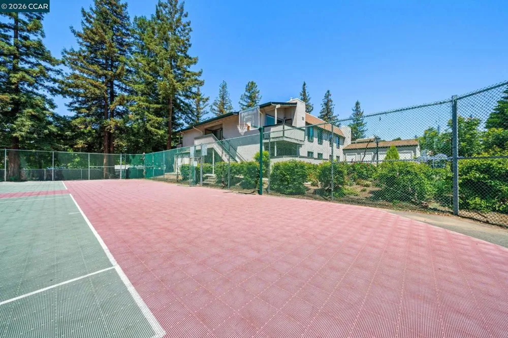 5460 Concord Blvd #B8 Concord, CA 94521