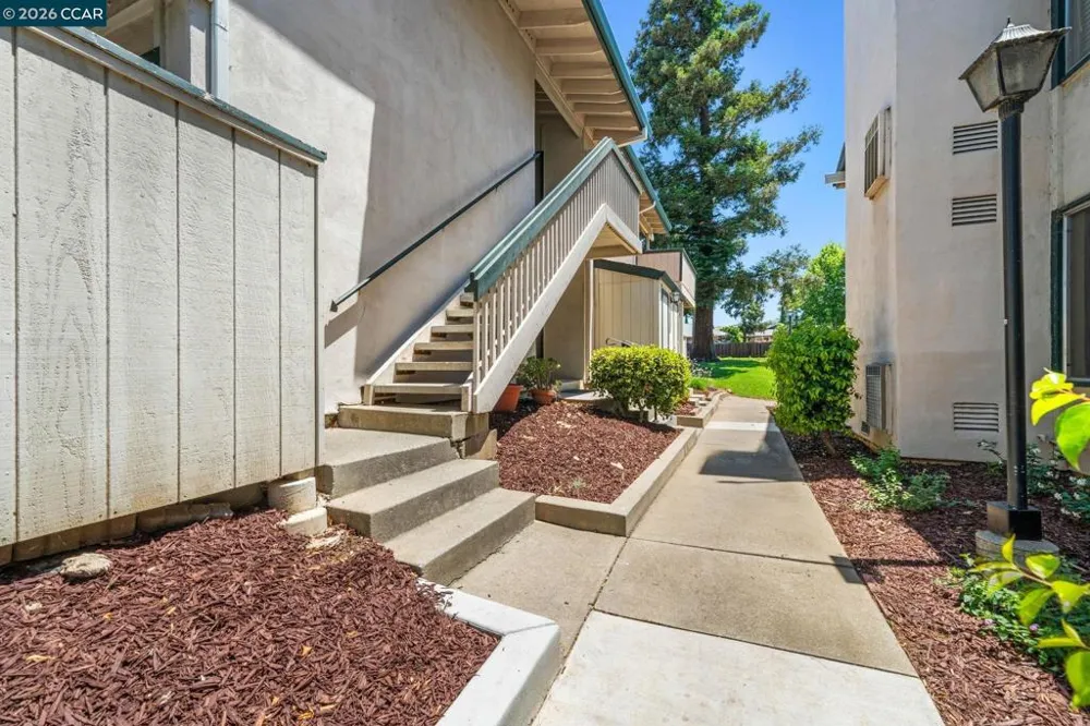 5460 Concord Blvd #B8 Concord, CA 94521