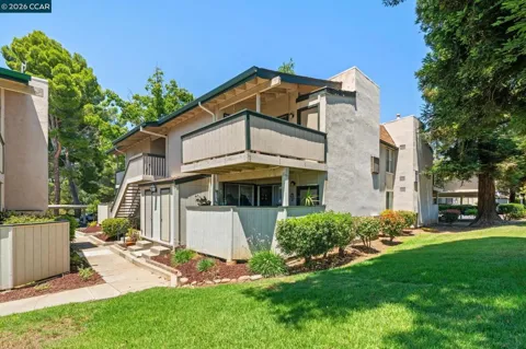 5460 Concord Blvd #B8