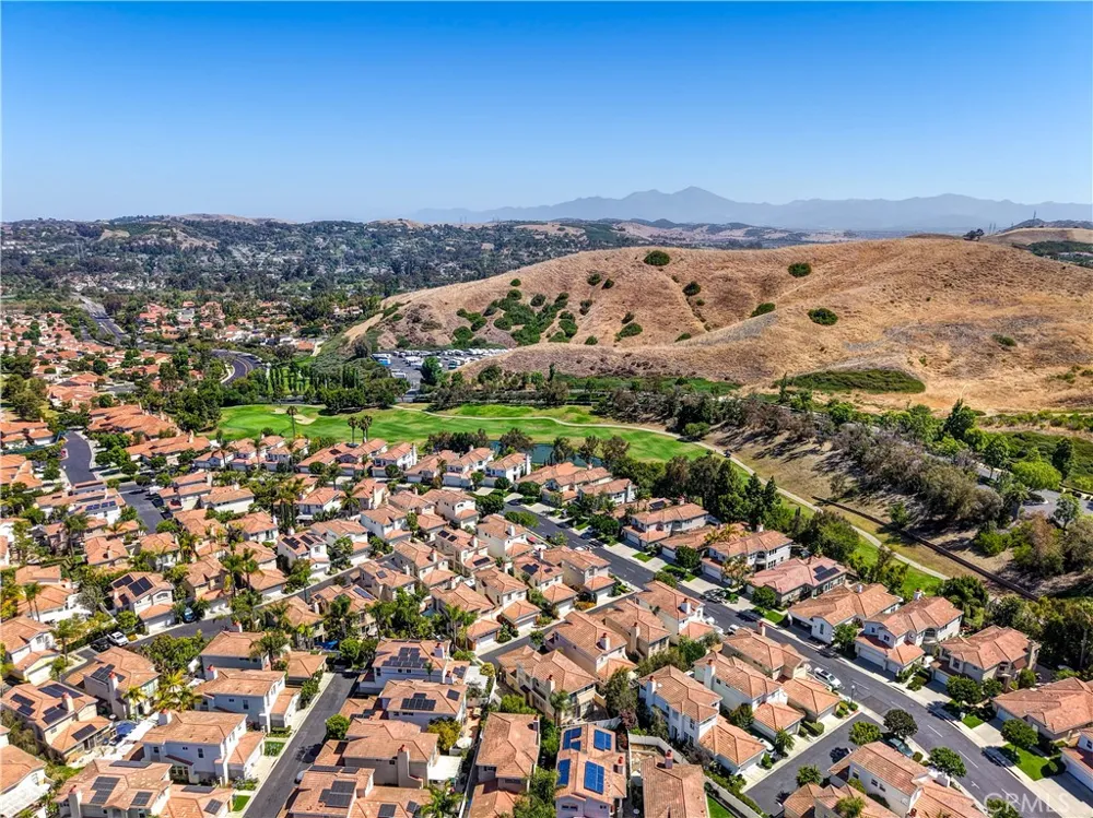 28040 Via De Costa San Juan Capistrano, CA 92675