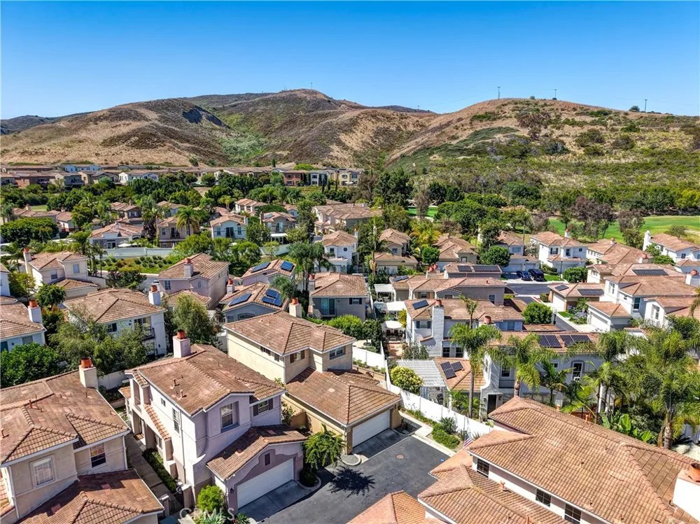 28040 Via De Costa San Juan Capistrano, CA 92675