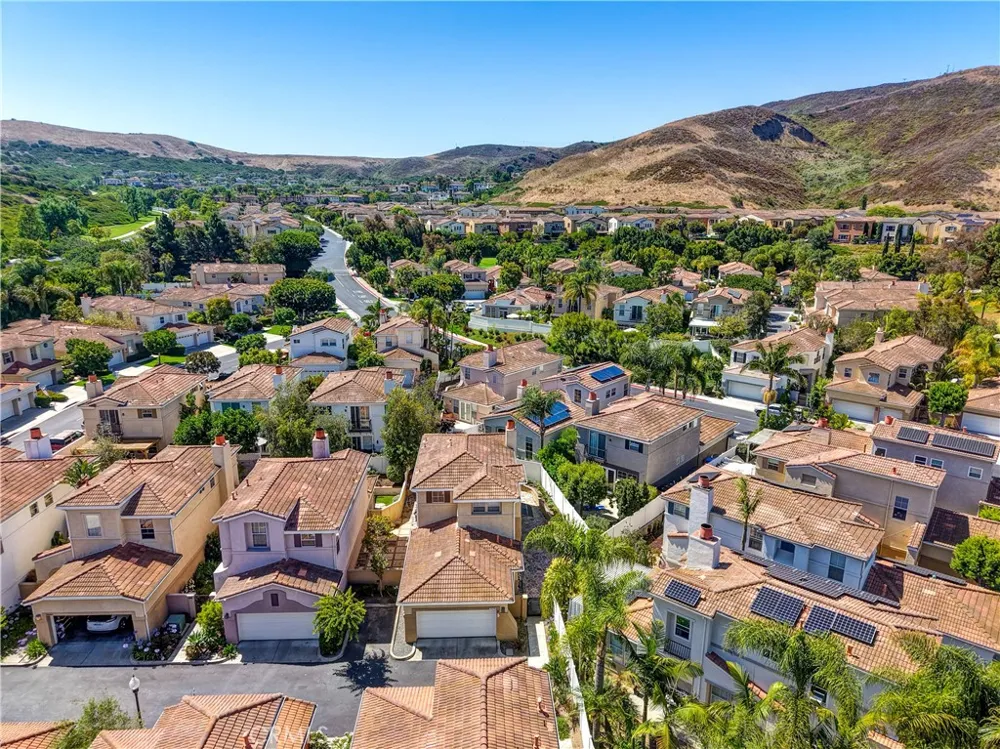 28040 Via De Costa San Juan Capistrano, CA 92675