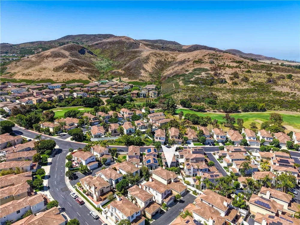 28040 Via De Costa San Juan Capistrano, CA 92675
