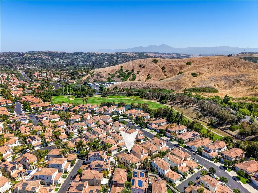 28040 Via De Costa San Juan Capistrano, CA 92675