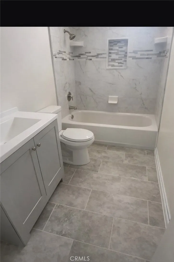 1236 Wilmington Wilmington, CA 90744