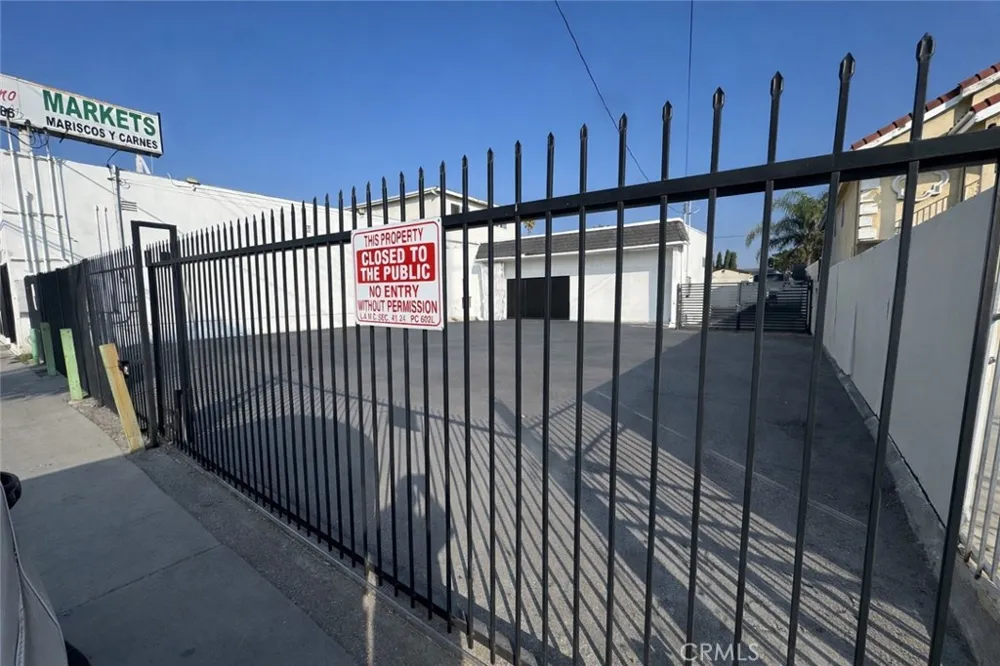 1236 Wilmington Wilmington, CA 90744