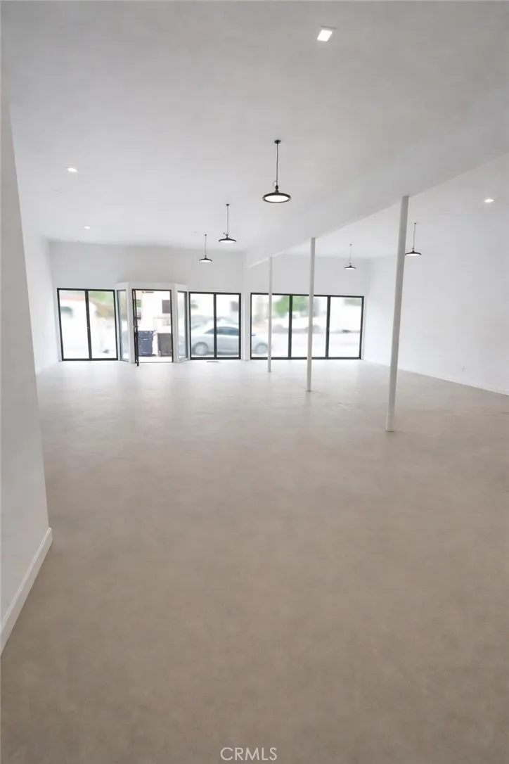 1236 Wilmington Wilmington, CA 90744