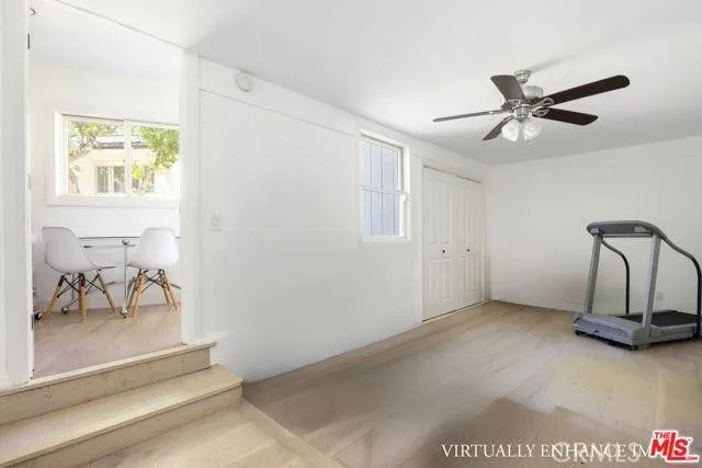 23760 Oakfield Hidden Hills, CA 91302