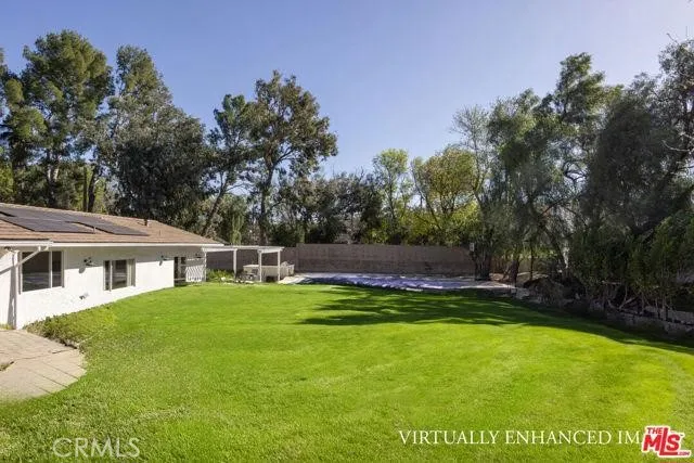 23760 Oakfield Hidden Hills, CA 91302