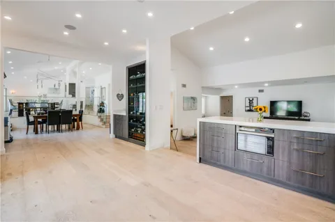 23760 Oakfield