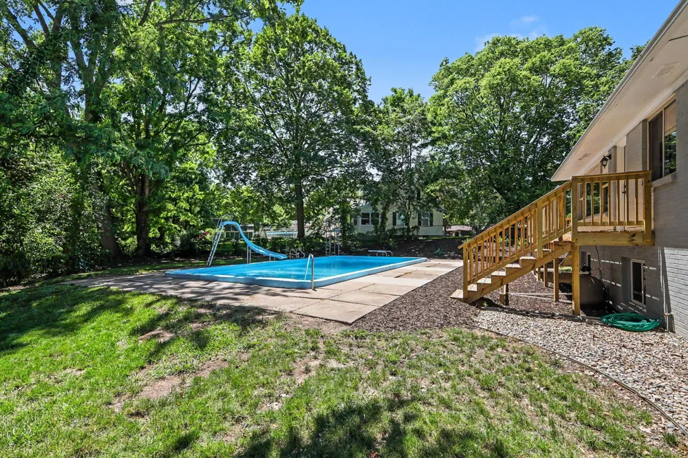 3990 S Big Spring Drive SW Grandville, MI 49418
