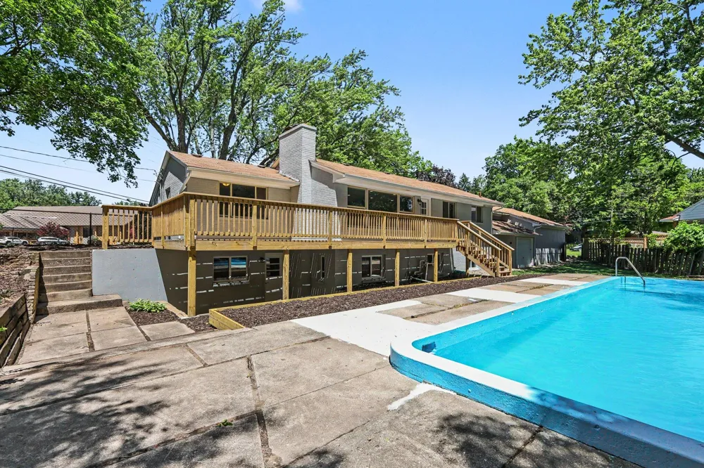 3990 S Big Spring Drive SW Grandville, MI 49418