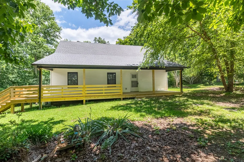 127 Shade Tree Ct Pegram, TN 37143