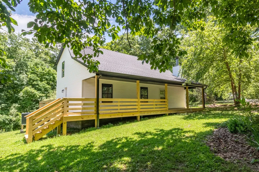 127 Shade Tree Ct Pegram, TN 37143
