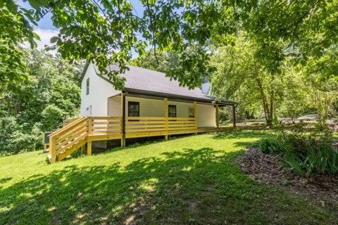 127 Shade Tree Ct