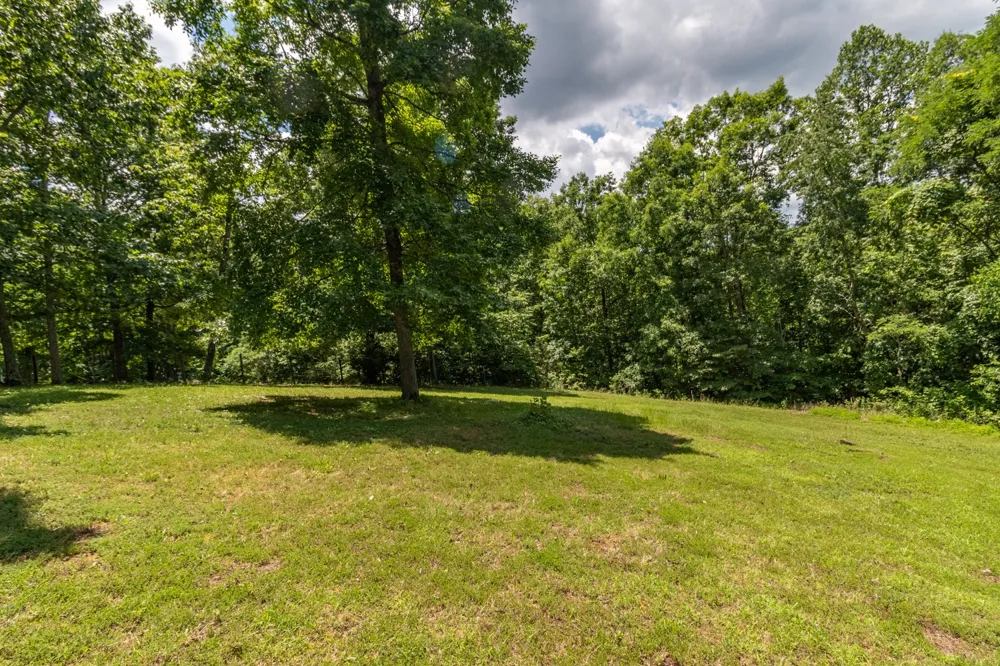 127 Shade Tree Ct Pegram, TN 37143