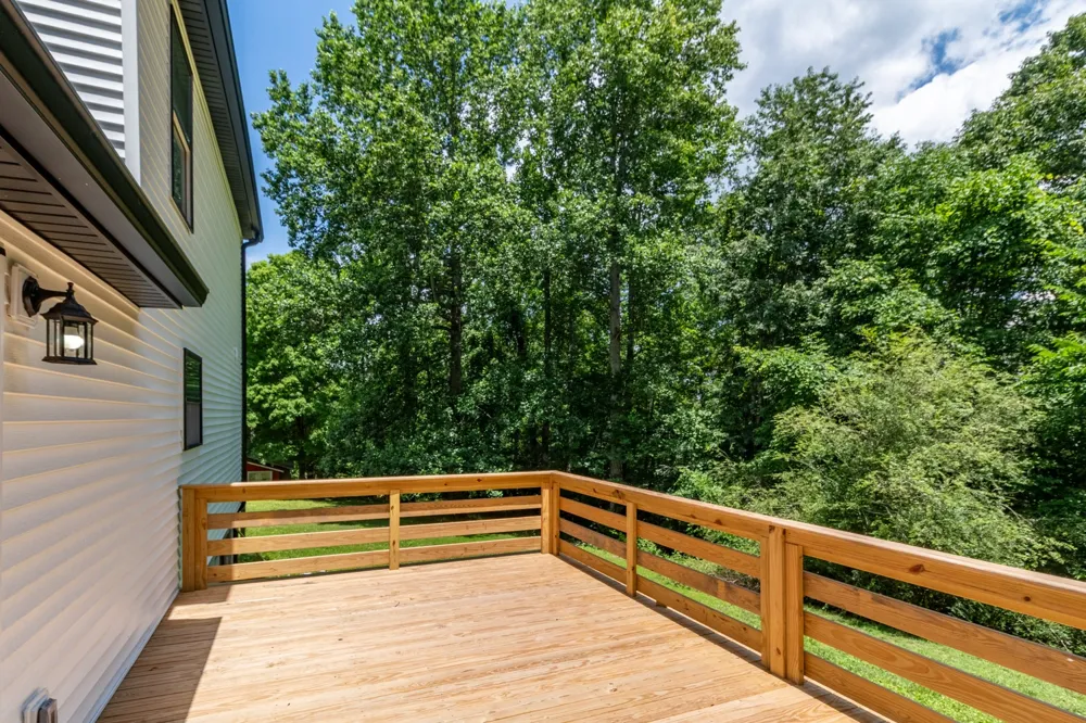 127 Shade Tree Ct Pegram, TN 37143