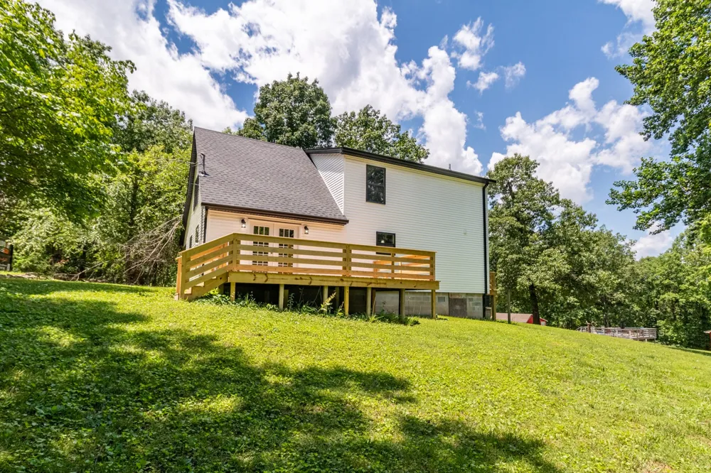 127 Shade Tree Ct Pegram, TN 37143