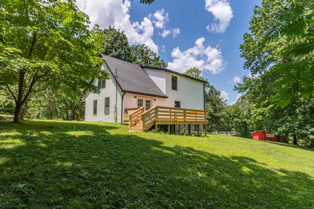 127 Shade Tree Ct Pegram, TN 37143