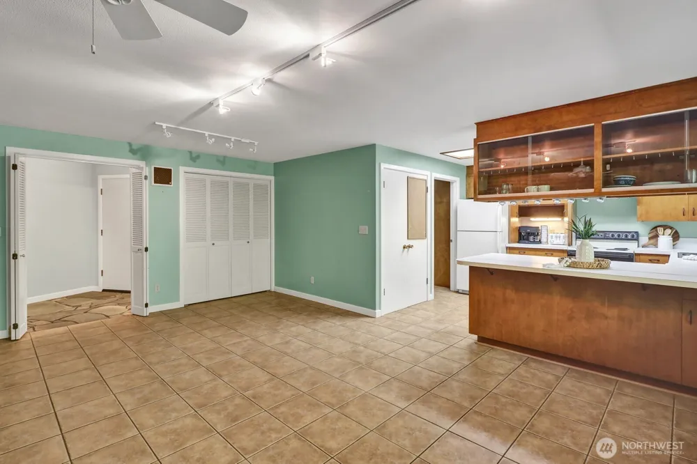 7605 279th Place NW Stanwood, WA 98292