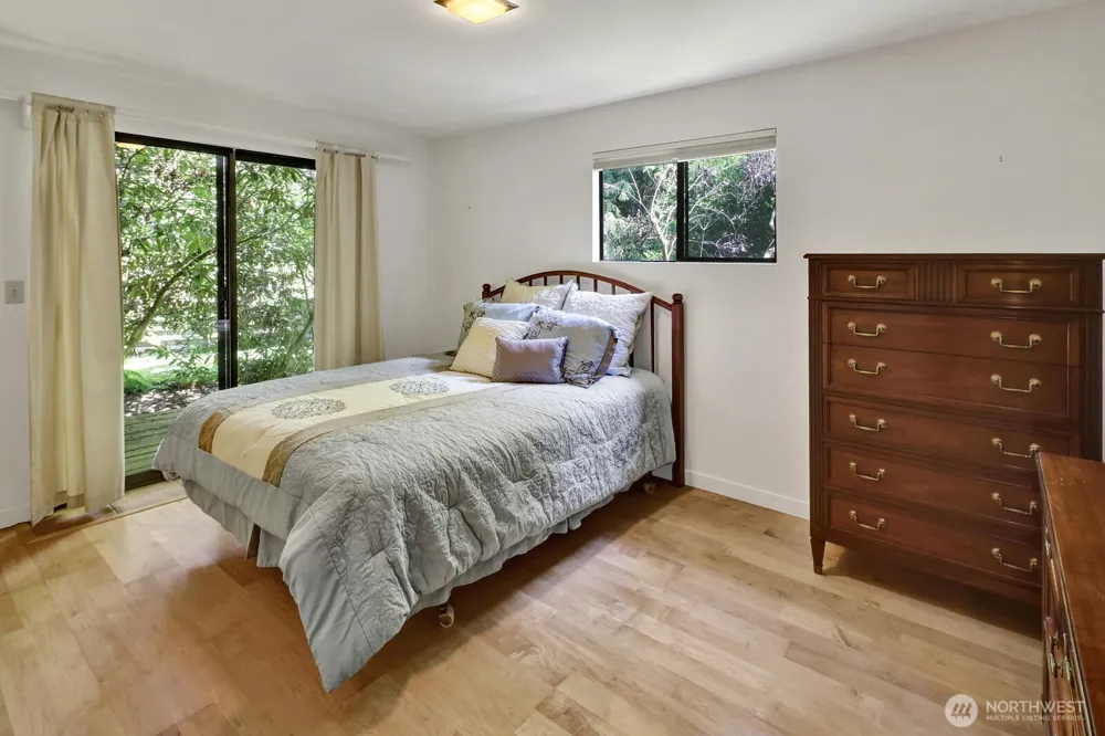 7605 279th Place NW Stanwood, WA 98292