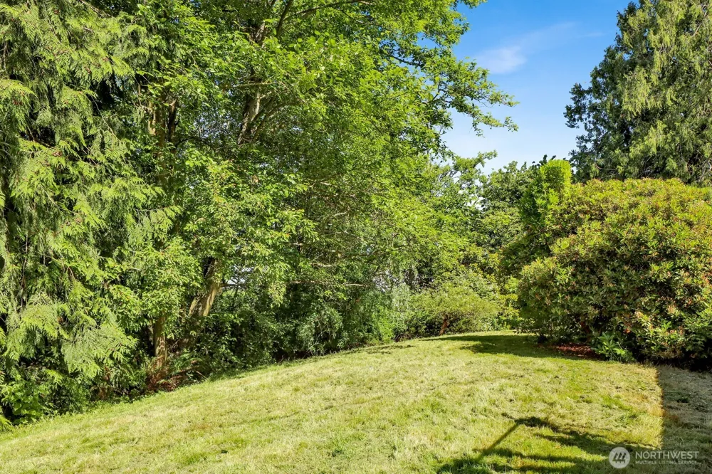 7605 279th Place NW Stanwood, WA 98292