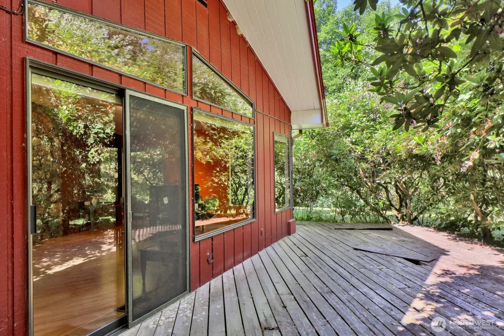 7605 279th Place NW Stanwood, WA 98292