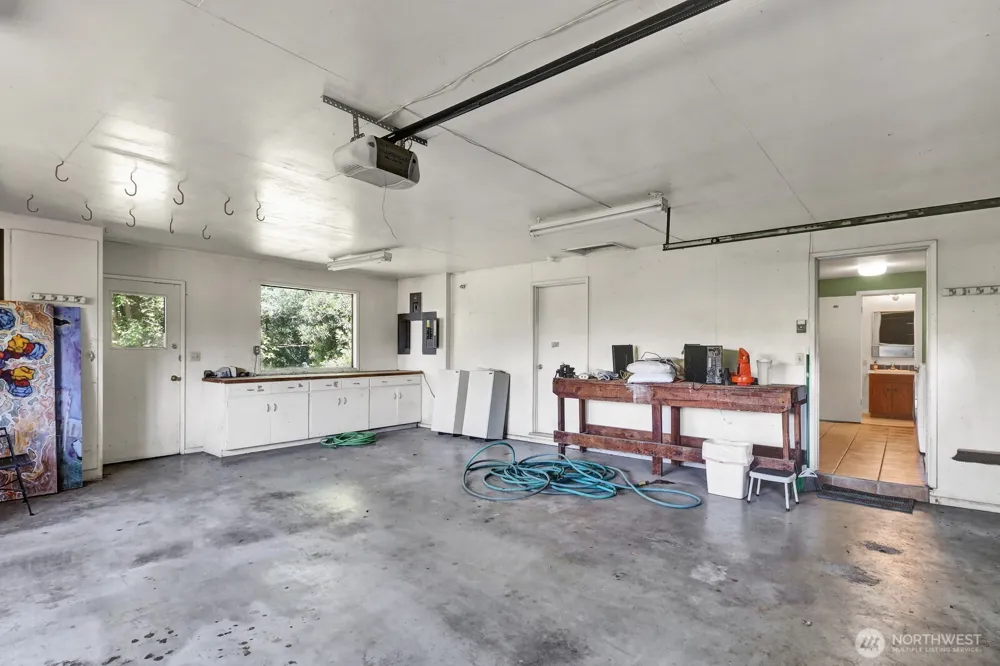 7605 279th Place NW Stanwood, WA 98292