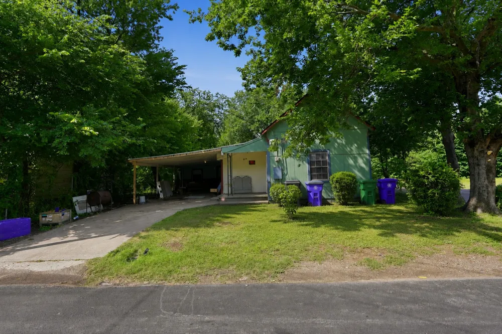 916 Turner Street Waco, TX 76704