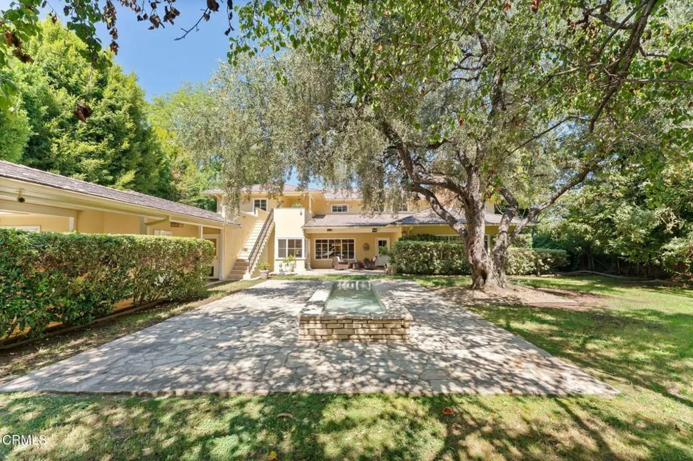 965 San Marino Avenue San Marino, CA 91108