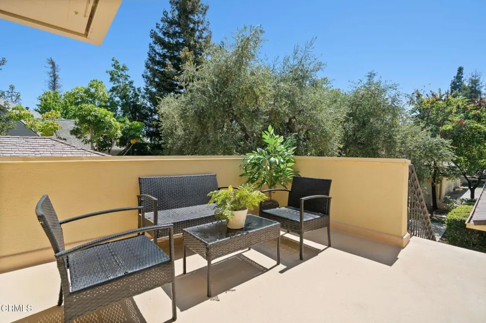 965 San Marino Avenue San Marino, CA 91108