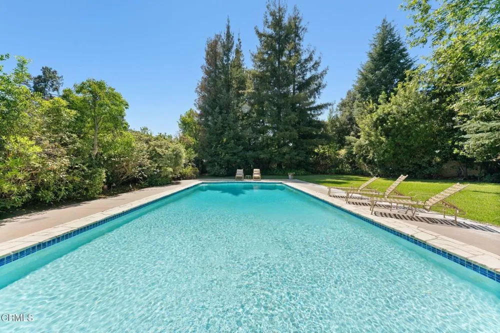 965 San Marino Avenue San Marino, CA 91108