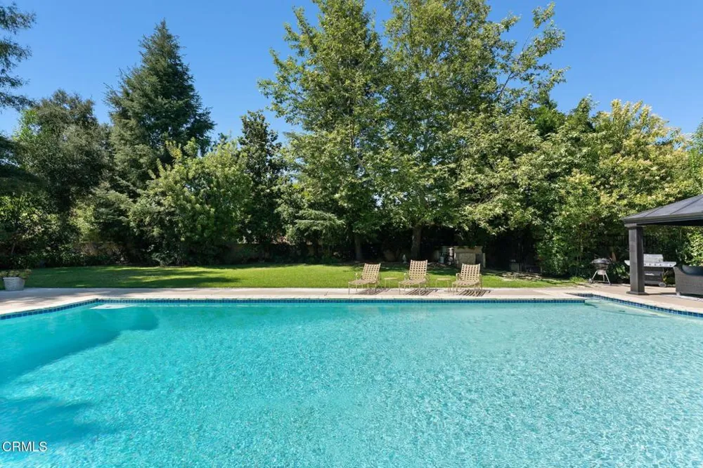 965 San Marino Avenue San Marino, CA 91108