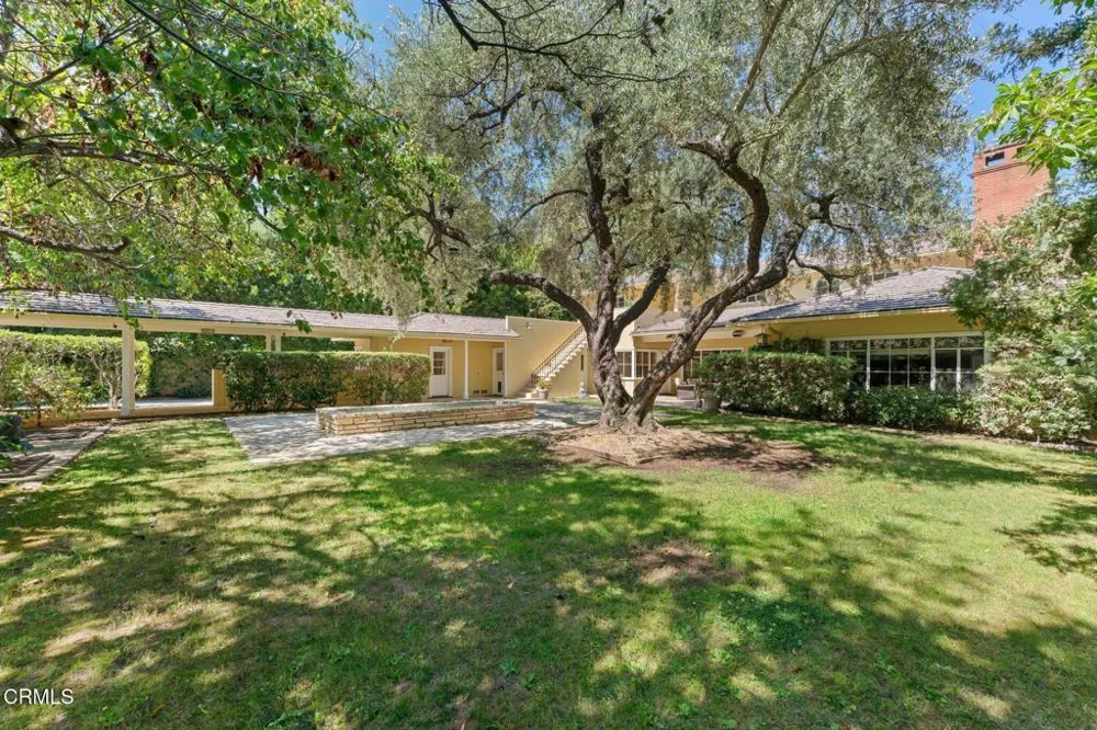 965 San Marino Avenue San Marino, CA 91108