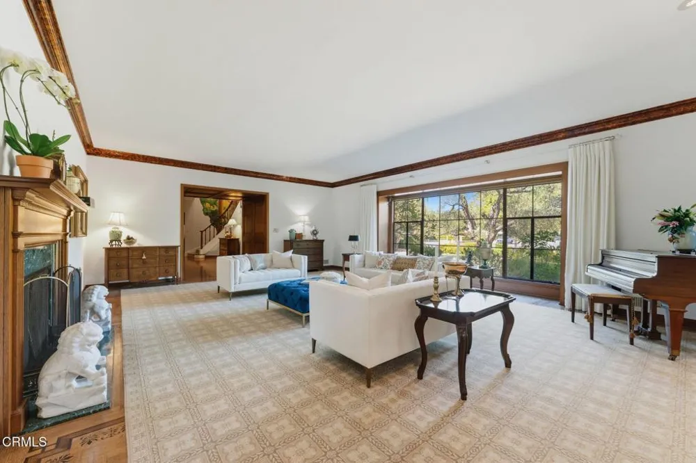 965 San Marino Avenue San Marino, CA 91108